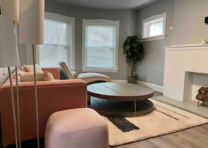Apartment Cozy Luxury Apt~ Near Uchicago/hydepark/lakeshore Chicago
